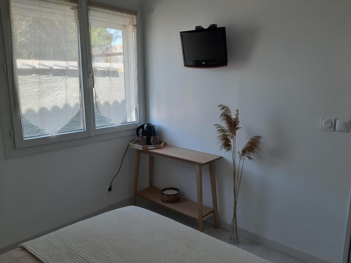 Bed and Breakfast La Casita Serignanaise - Apt T2 - Clim - Jardin Exteriér fotografie