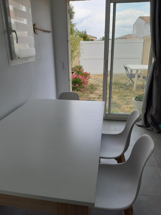 Bed and Breakfast La Casita Serignanaise - Apt T2 - Clim - Jardin Exteriér fotografie