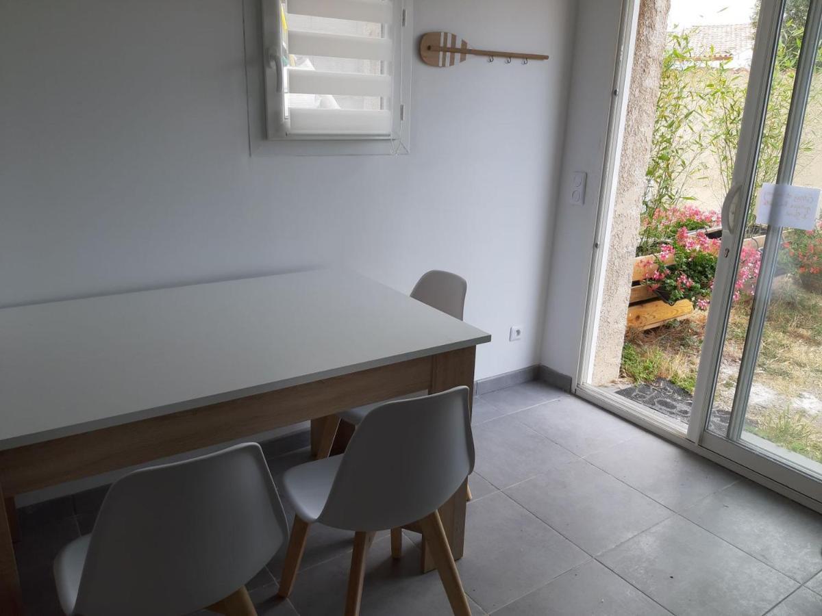 Bed and Breakfast La Casita Serignanaise - Apt T2 - Clim - Jardin Exteriér fotografie
